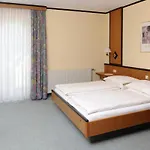 Ξενοδοχείο Landgasthof Muhr 4*