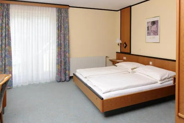 Hotel Landgasthof Muhr 4*